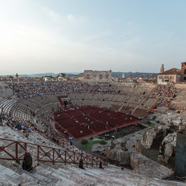 Services de spectacles (y compris pièces de théatre orchestres, et cirques) clicktofournisseur.com