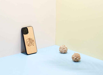 Coque MAN&WOOD pour iPhone 12 Pro Max enfant avec poisson