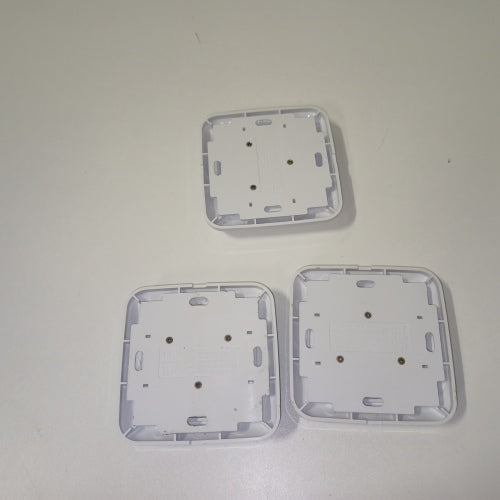 Ecost customer return Smartwares SH499567 Bedroom Light Switch Set  Plug  Connect  1 Builtin Switch