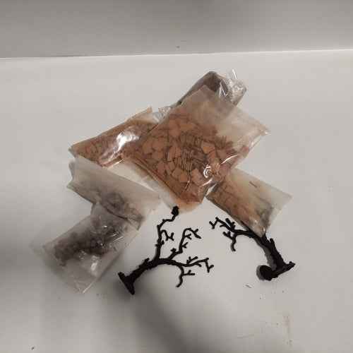 Retour client Ecost DOMUS Kits Domus kits40214 Échelle 1:221 cm DiHOrama Maquette 5 maisons