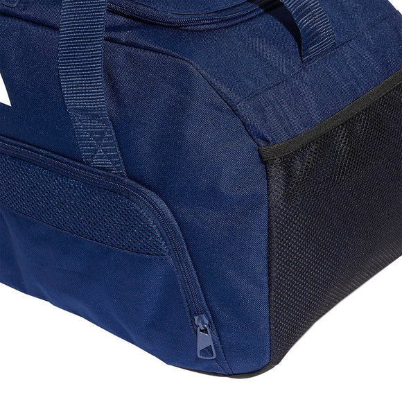 Petit sac de sport adidas tiro league bleu marine ib8659