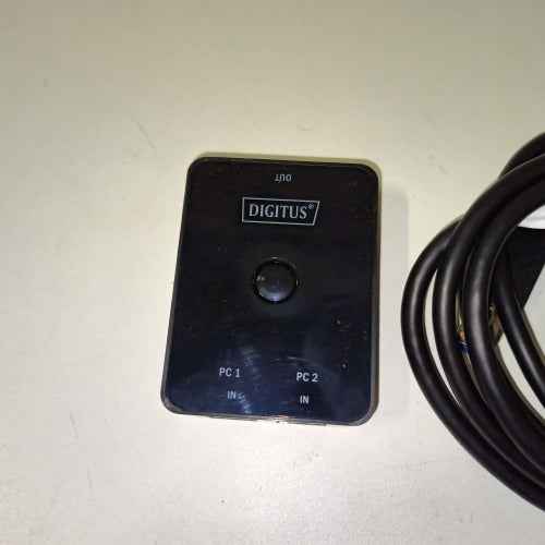 Ecost customer return DIGITUS USB 3.0 sharing switch 2 PCs only 1 terminal device USB switch at t