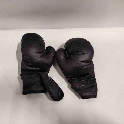 Retour client Ecost Widmann - Boxeur enfant champion du monde, kickboxeur, déguisement, voiture