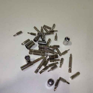 Ecost customer return Makita Accessory Set for P90358 Drill, P90358