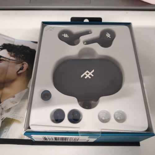 Retour client Ecost Ifrogz Earbud Airtime Pro Bluetooth avec microphone Bleu