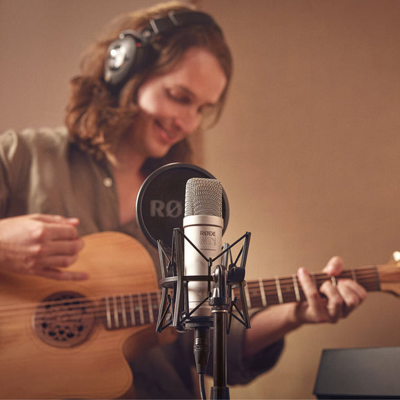 RØDE NT1 5e génération Silver - microphone à condensateur