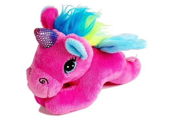 Mascotte de cheval licorne poney avec transporteur dans une valise