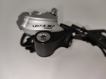 Ecost customer return Shimano Acera RDT3000 Rear Derailleur 9 Speed Silver 2016