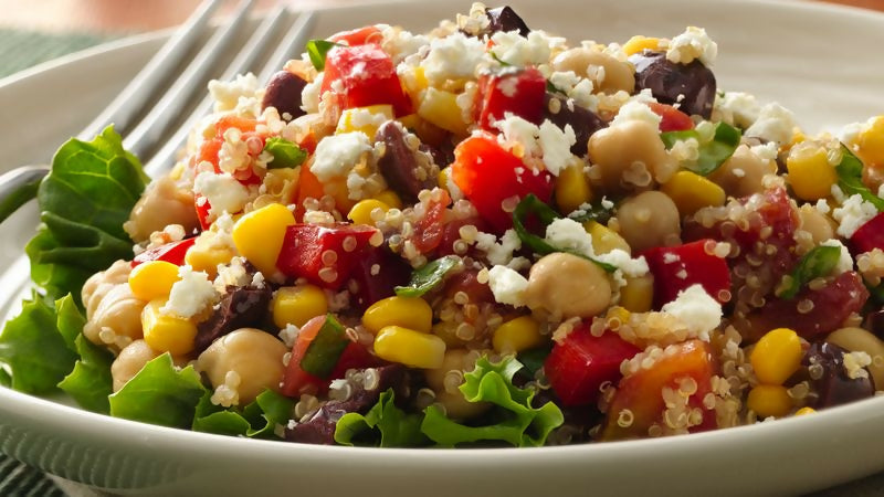Salade Gourmande Quinoa et petits Légumes – Plat Végétal