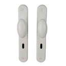 2 poignées de porte sur plaque CHIC, Entrée de clé pour chambre, Finition aluminium blanc RAL 9016, Entraxe standard 195 mm