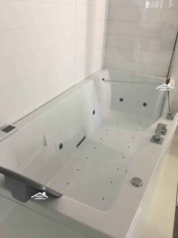 Baignoire à porte NOVELLINI IRIS version COMBY avec pare-baignoire