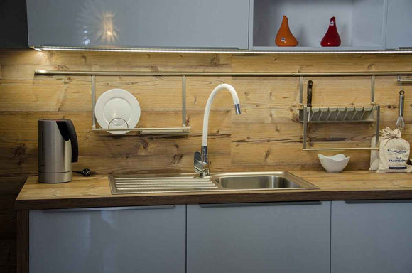 Mitigeur évier haut flexible à mémoire de forme AMUR