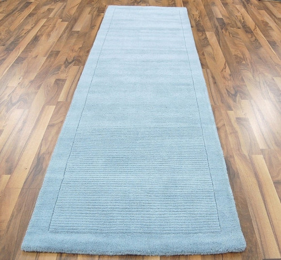 Tapis de couloir uni pure laine candy bleu ciel