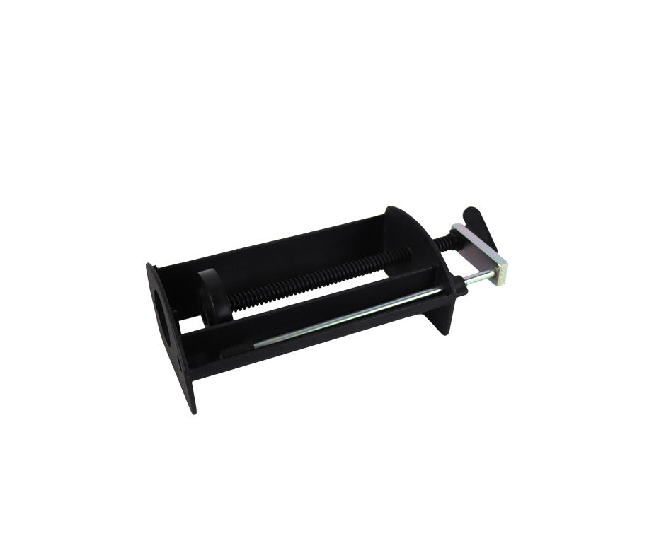 Pistolet doseur "standard" en pvc – application de pâte à rénover