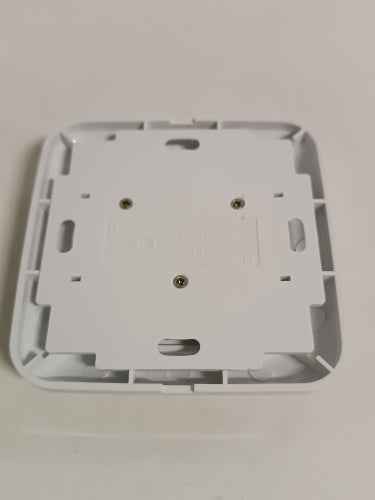 Ecost customer return Smartwares Plug Connect Home Kit for Wireless Lighting up to 1000 Watt Moun