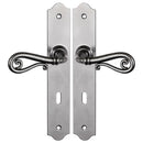 2 poignées de porte sur plaque fine NOBLE, Entrée de clé pour chambre, Finition fer patiné gris, Entraxe 195 mm