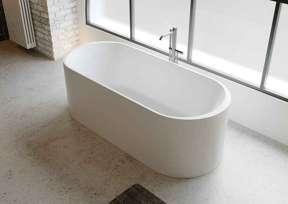Baignoire îlot en solid surface RIHO VALOR 170x72x55 cm