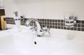 Mélangeur lavabo MORAVA en laiton chromé avec pop up