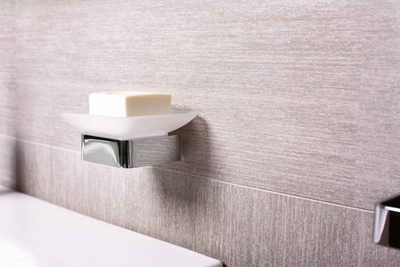 Porte-savon carré mural SOLO en verre et laiton chromé 10,4 x4,5 x11 cm