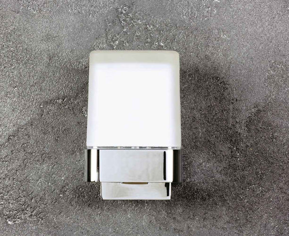 Porte-verre SOLO en laiton chromé et verre 7,5 x10,1 x9,1 cm