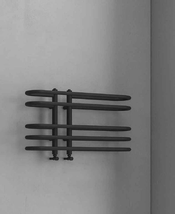 Radiateur sèche-serviette design vertical DORA 70x40 cm noir mat