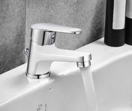 Miscelatore per lavabo completo di piletta