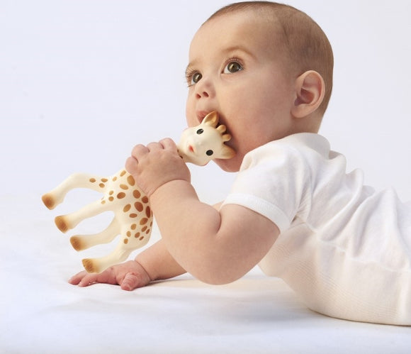 Coffret cadeau VULLI Sophie la girafe 17cm 616400M4