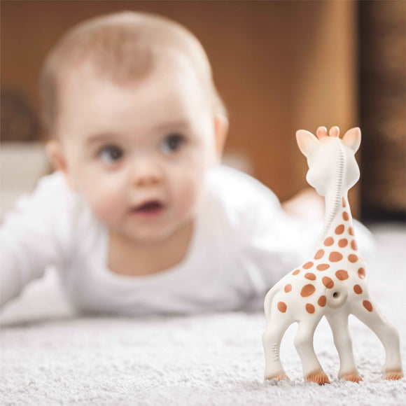 VULLI Sophie la Giraffe with gift pack 616331