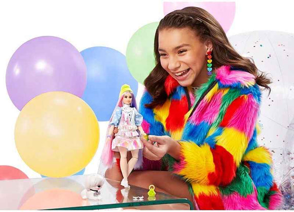 Barbie® Extra - Nukk mütsiga