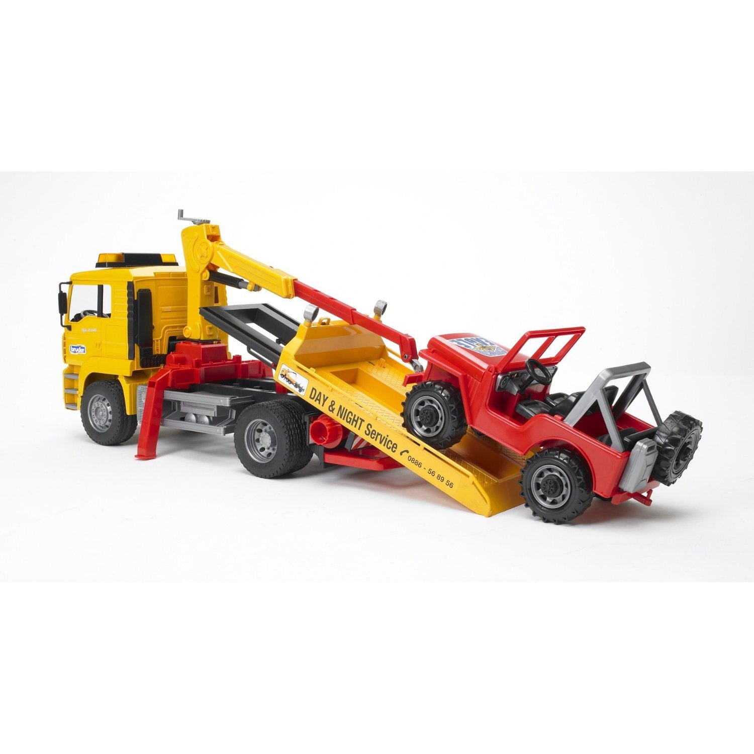 Dépanneuse BRUDER avec véhicule tout-terrain, 02750