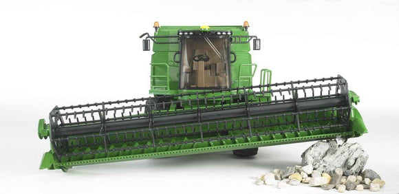 BRUDER combine Hharvester John Deere 02132