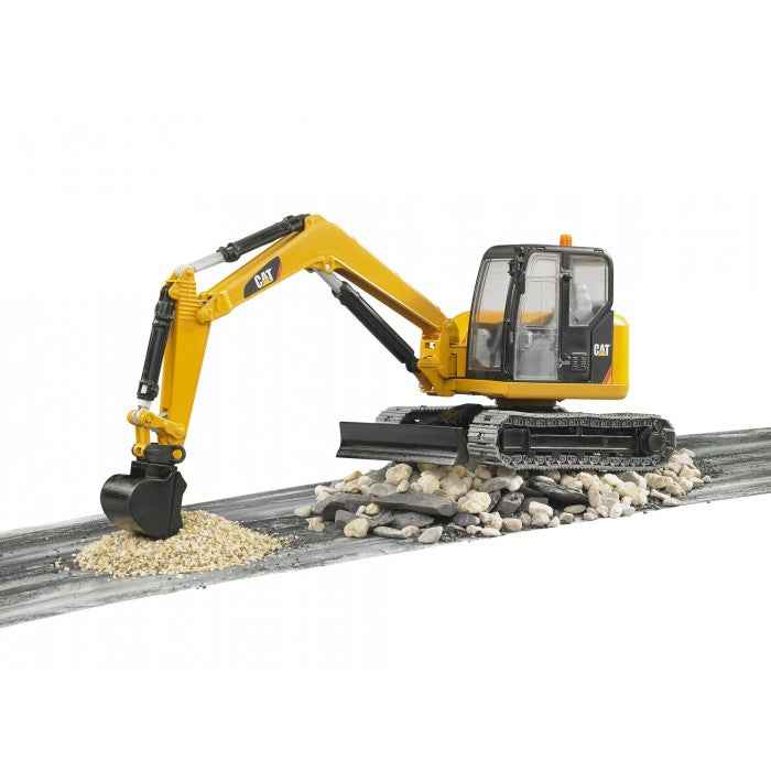 Excavatrice BRUDER CAT mini, 02456