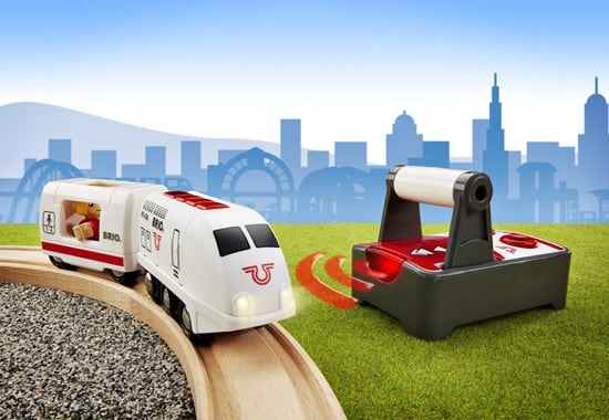 BRIO RAILWAY RC Travel Train,D, 33510