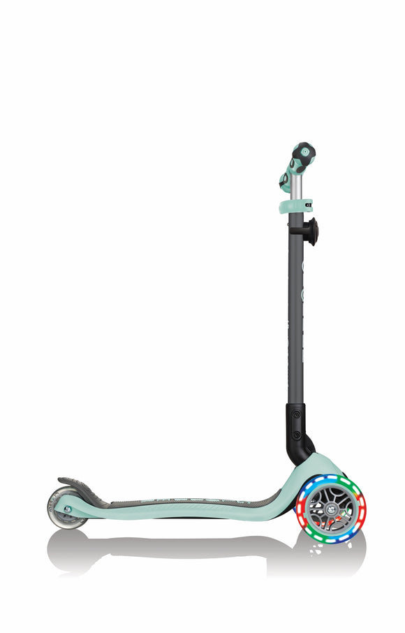 GLOBBER scooter Go Up Deluxe Lights, mint, 646-206