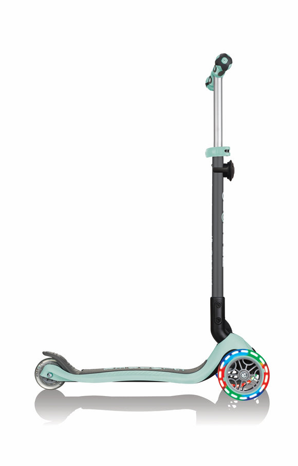GLOBBER scooter Go Up Deluxe Lights, mint, 646-206