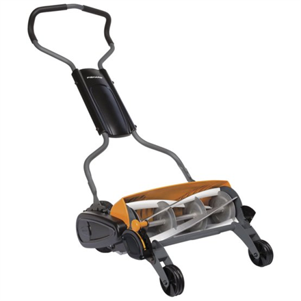 Fiskars StaySharp Max manual reel mower 46 cm