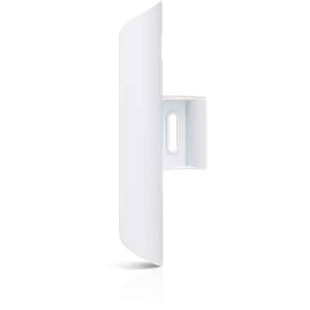 UBIQUITI airMAX NanoStation M2 loco ; bande de fréquence 2,4 GHz ; intégration plug-and-play avec les antennes airMAX ; 150+ Mbps, portée 5+ km, 8,5 dBi.