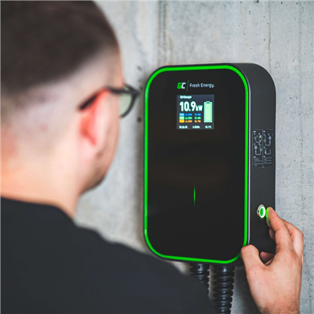 Green Cell EV Powerbox 22kW with Plug-In cable