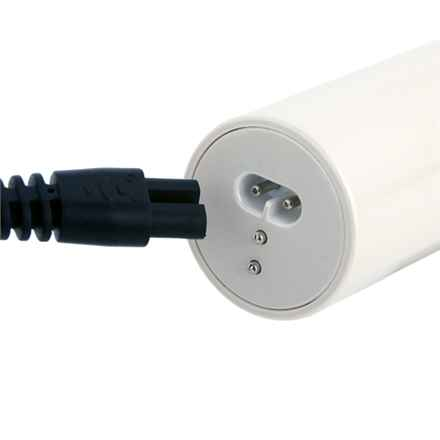 Adler | Tondeuse à cheveux | AD 2827 | Avec ou sans fil | Nombre de longueurs : 4 | Blanc