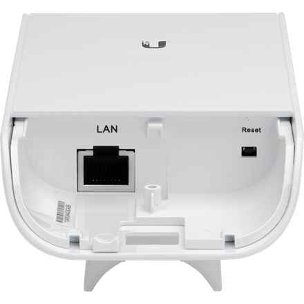 UBIQUITI airMAX NanoStation M2 loco ; bande de fréquence 2,4 GHz ; intégration plug-and-play avec les antennes airMAX ; 150+ Mbps, portée 5+ km, 8,5 dBi.