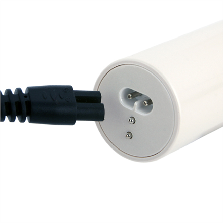 Adler | Tondeuse à cheveux | AD 2827 | Avec ou sans fil | Nombre de longueurs : 4 | Blanc