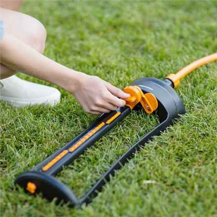 Arroseur Fiskars 1023662 Métal, Plastique Noir, Orange