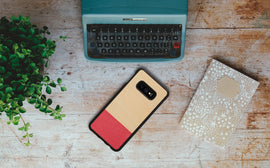 Coque pour smartphone man&wood galaxy s10e miss match noire