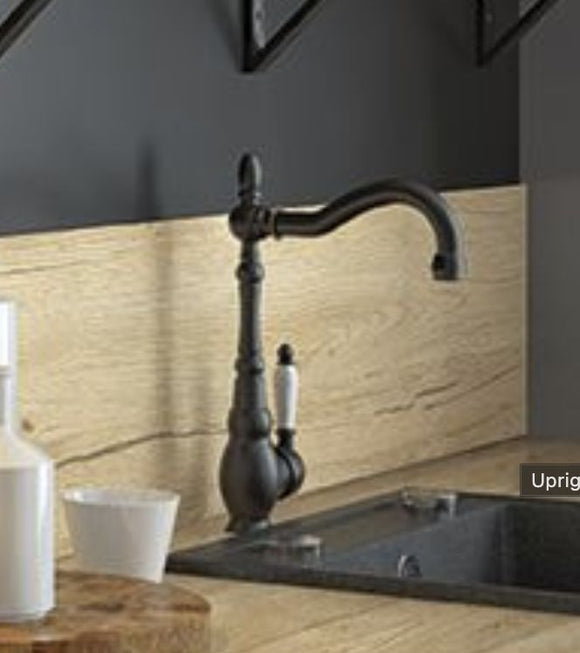 Rubinetto cucina monocomando nero con bocca a L girevole – aeratore e design elegante