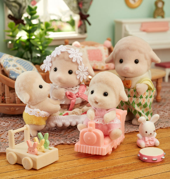 Famille de moutons SYLVANIAN FAMILIES