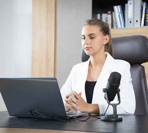 Microphone à condensateur USB-C Boya, sortie casque, contrôle du volume/muet (iOS/Android/Windows) « BY-PM300 » (timbre vert 0,18 lei)