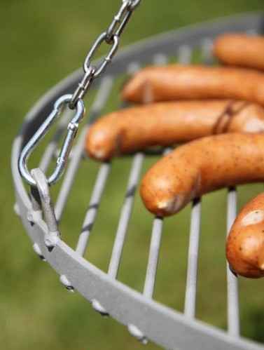 Grille en acier noir sur trépied + Brasero de jardin PAN