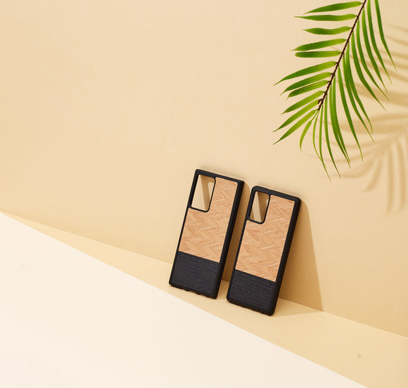 Coque man&wood pour galaxy note 20 ultra motif chevrons noir