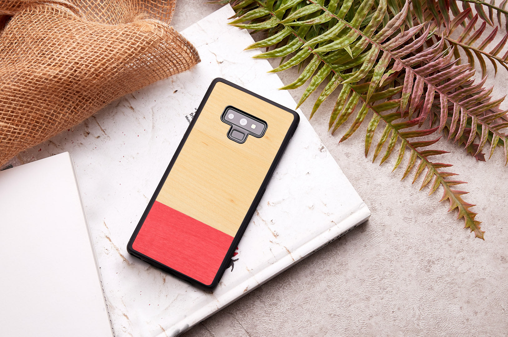 Coque de smartphone man&wood pour galaxy note 9 miss match noire