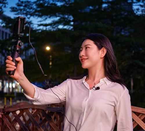 Microphone à pince BOYA BY-M2 6 m iOS